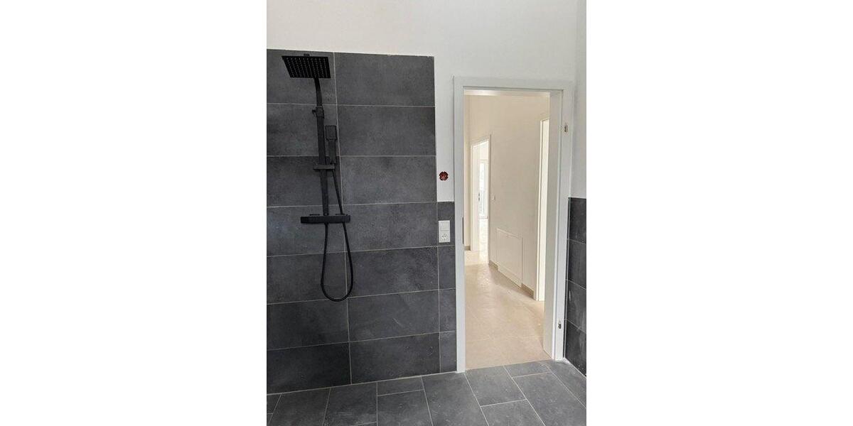Reihenhaus Bad Homburg vor der Höhe Gonzenheim - 6 Zimmer, 180 m&sup2;, 3.950&euro; | Angebot:27667740