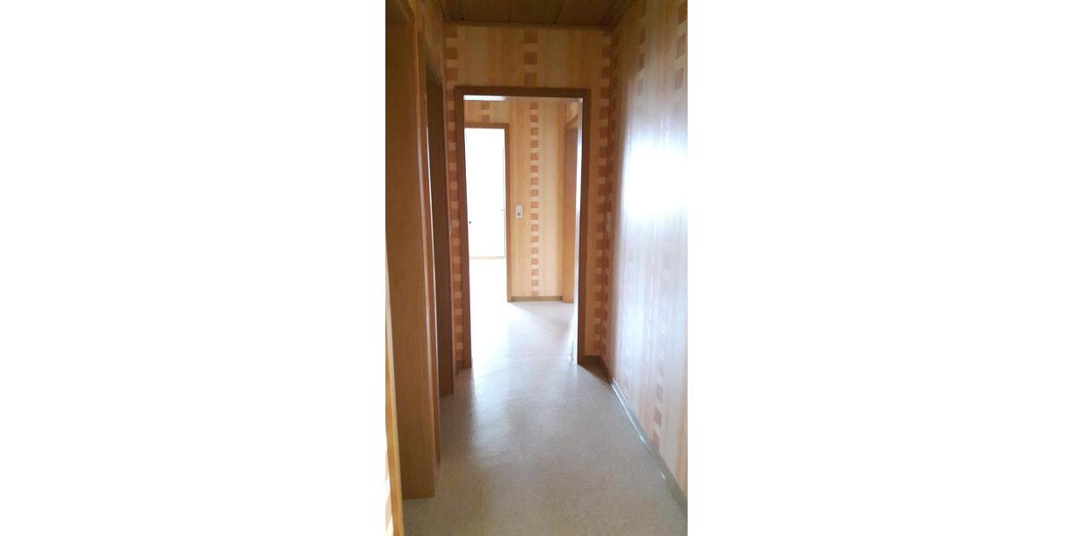 Etagenwohnung Dreieich - 3 Zimmer, 88 m&sup2;, 900&euro; | Angebot:24716505