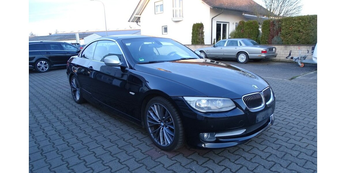 BMW 325d Cabrio Automatik, Navi, Leder, Sitzheizung 205.847 km 12.890 &euro; Rodgau 63110