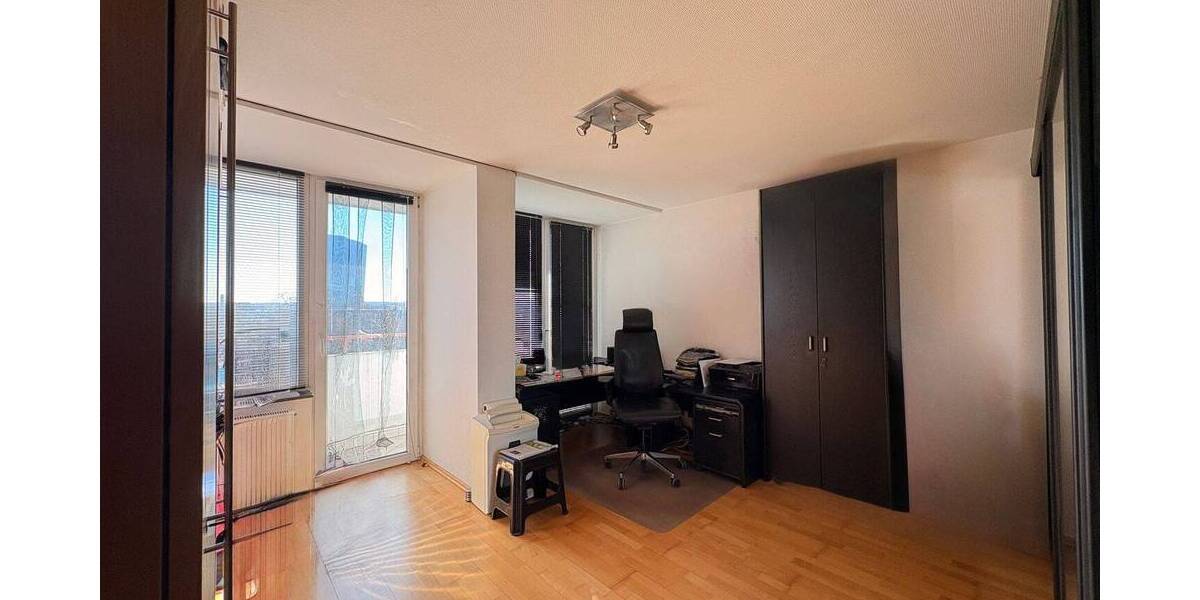 Etagenwohnung Frankfurt Innenstadt - 3 Zimmer, 86 m&sup2;, 354.000&euro; | Angebot:25997757
