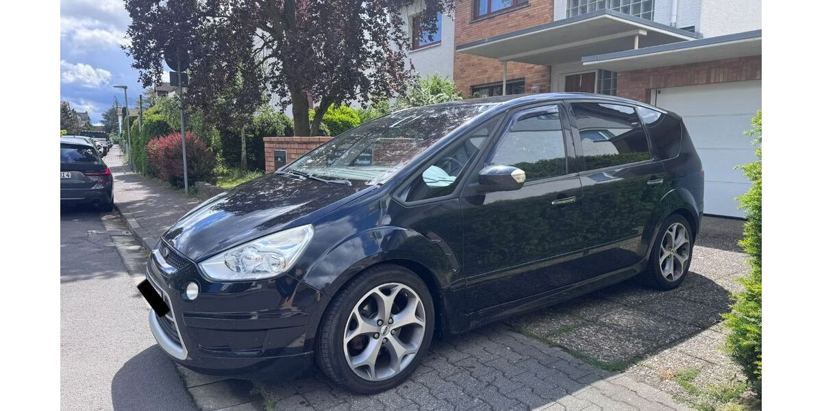 Ford S-Max 228.516 km 4.900 &euro; Bad Homburg 61350