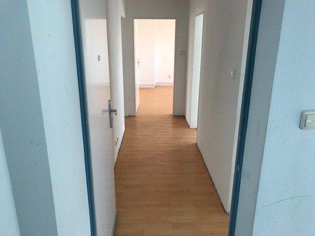 Etagenwohnung Bad Vilbel Heilsberg - 2 Zimmer, 54 m&sup2;, 684&euro; | Angebot:25915841