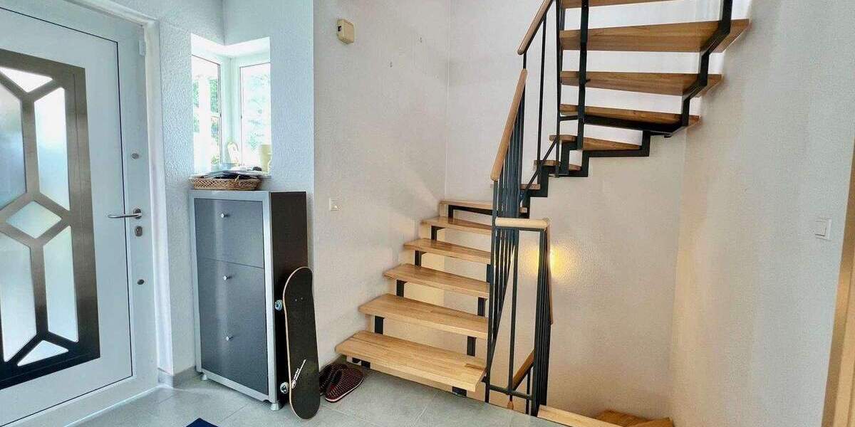 Einfamilienhaus Frankfurt am Main Berkersheim - 5 Zimmer, 181 m&sup2;, 1.095.000&euro; | Angebot:25706155