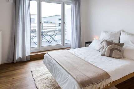 Zimmer Frankfurt am Main Ostend - 585&euro; | Angebot:25936729
