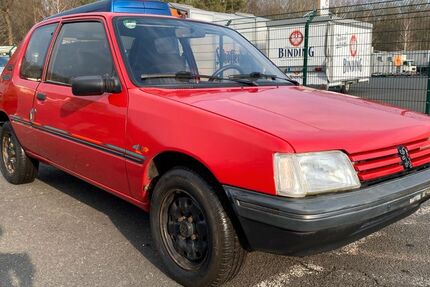 Peugeot 205 60.346 km 4.999 &euro; Hanau 63457