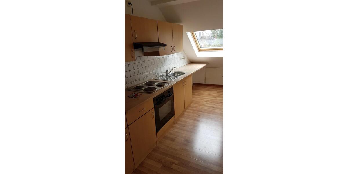 Dachgeschoßwohnung Frankfurt am Main Ost - 2 Zimmer, 47 m&sup2;, 700&euro; | Angebot:25613826