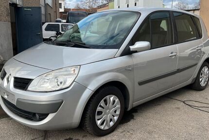 Renault Scenic 171.000 km 1.500 &euro; Frankfurt am Main 65933