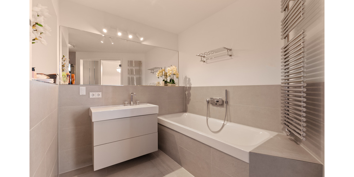 Etagenwohnung Frankfurt am Main Gallus - 3 Zimmer, 110 m&sup2;, 3.400&euro; | Angebot:25691121