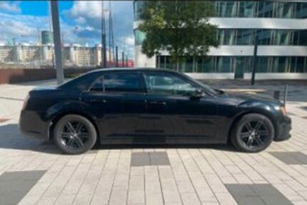 Chrysler 300C 193.460 km 10.999 &euro; Frankfurt 60327