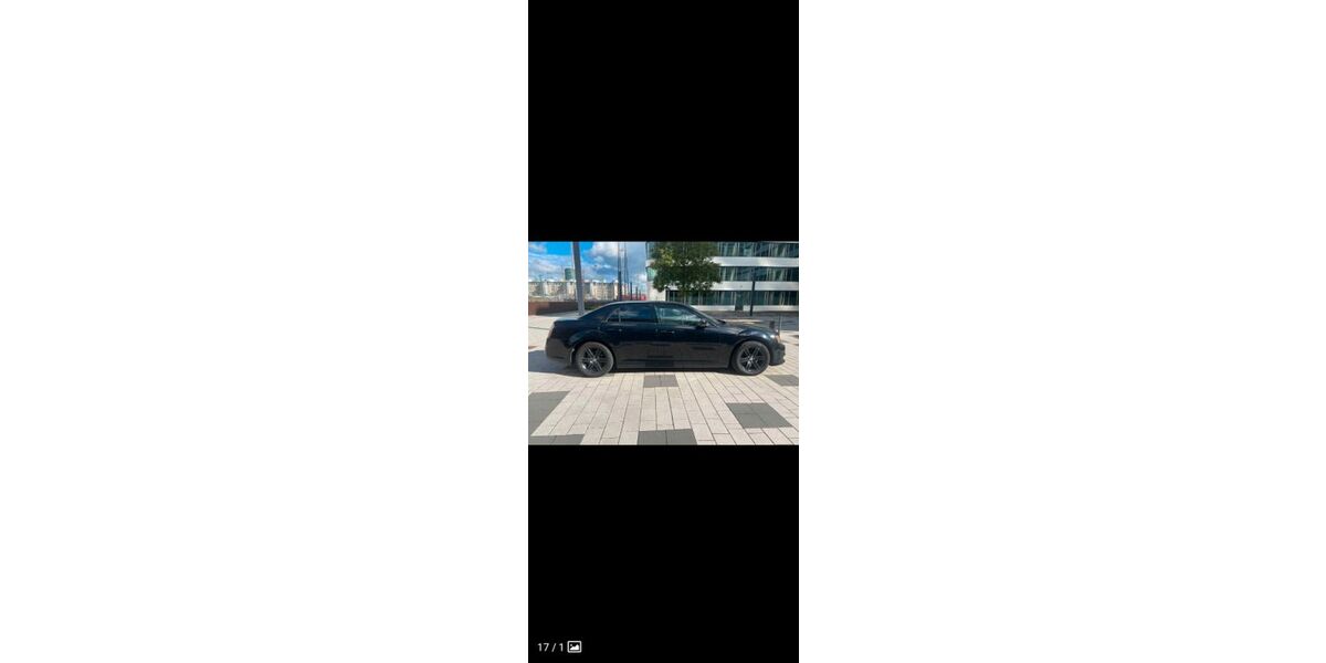 Chrysler 300C 193.460 km 10.999 &euro; Frankfurt 60327