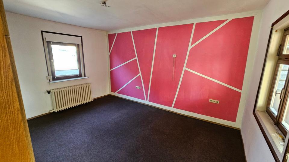 Einfamilienhaus Hösbach - 9 Zimmer, 162 m&sup2;, 335.000&euro; | Angebot:26975378