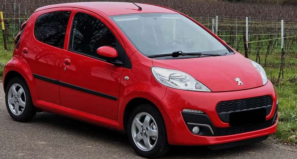 Peugeot 107 64.717 km 2.500 &euro; Frankfurt am Main, Stadt 60388