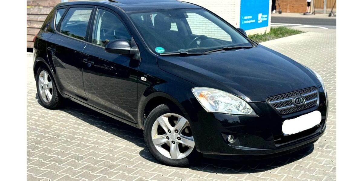 Kia ceed / Ceed 167.051 km 2.499 &euro; Friedberg 61169