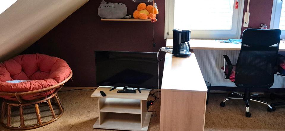 Dachgeschoßwohnung Büdingen - 1 Zimmer, 60 m&sup2;, 80&euro; | Angebot:25149407