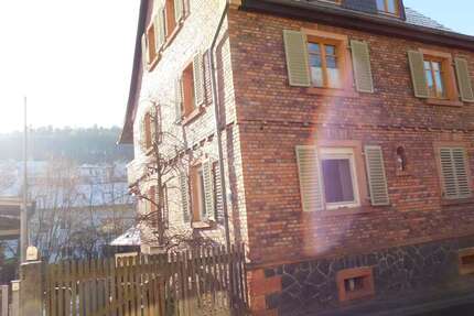 Wohnung Aschaffenburg Gailbach - 4 Zimmer, 120 m&sup2;, 1.100&euro; | Angebot:24787068