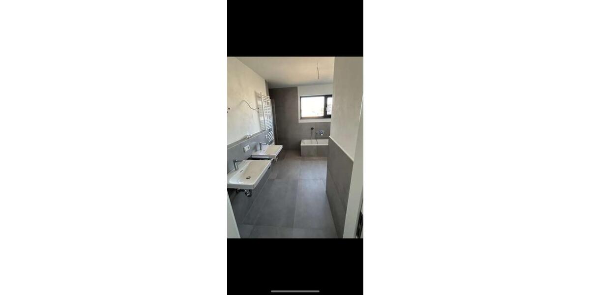 Einfamilienhaus Aschaffenburg Damm - 3 Zimmer, 116 m&sup2;, 1.750&euro; | Angebot:26271383