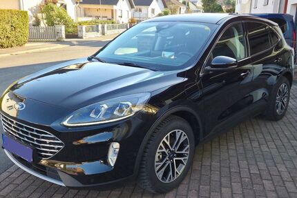 Ford Kuga 63.000 km 22.400 &euro; Büdingen 63654