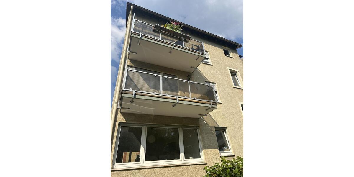 Etagenwohnung Frankfurt am Main Ost - 3 Zimmer, 80 m&sup2;, 1.300&euro; | Angebot:23027842