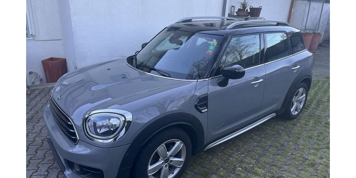Mini Countryman D (Cooper) 149.400 km 14.700 &euro; Frankfurt am Main 65931