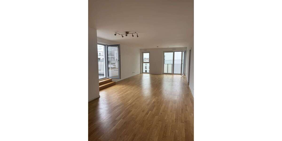 Etagenwohnung Frankfurt am Main Bockenheim - 4 Zimmer, 128 m&sup2;, 3.090&euro; | Angebot:26986615