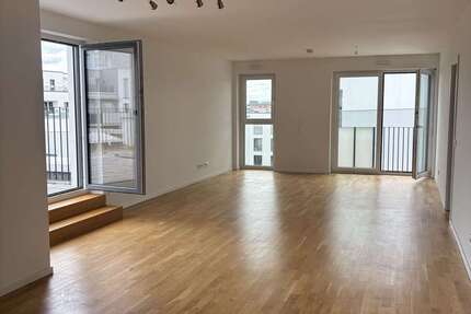 Wohnung Frankfurt am Main Bockenheim - 4 Zimmer, 128 m&sup2;, 3.090&euro; | Angebot:26986615