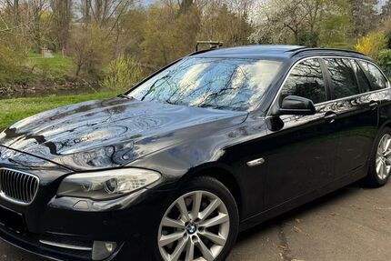BMW 530 241.000 km 8.850 &euro; Frankfurt am main 60488