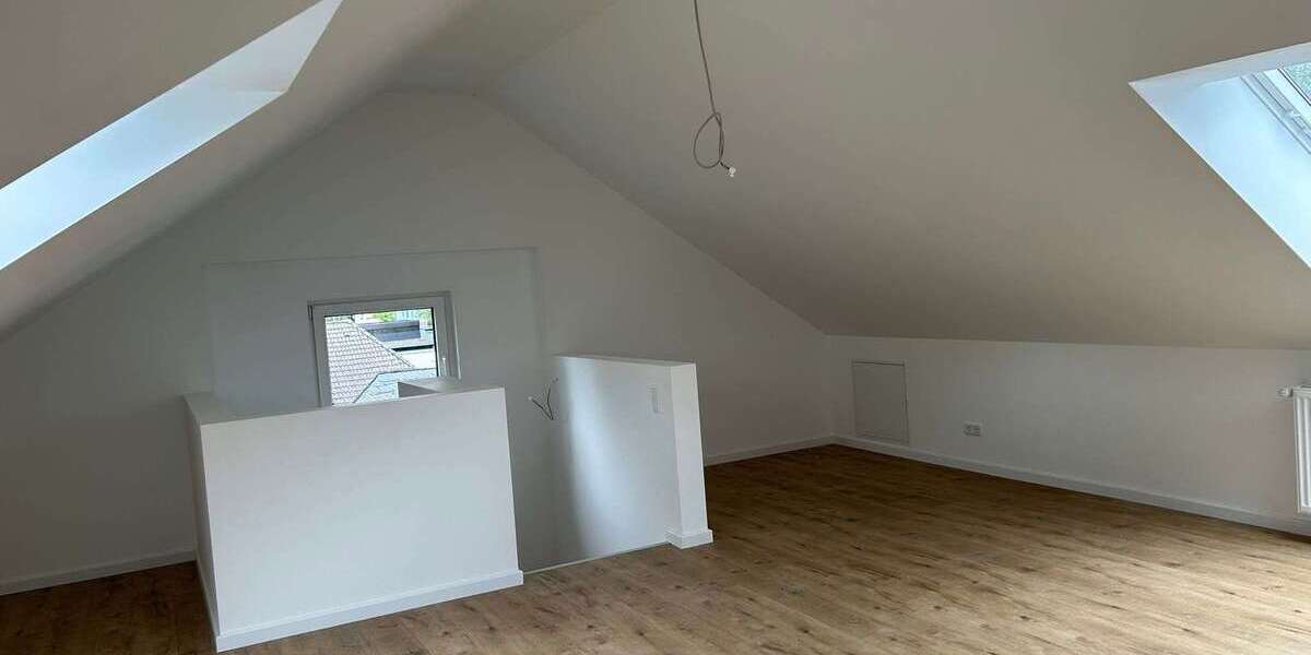 Etagenwohnung Rumpenheim Rumpenheim - 4 Zimmer, 92 m&sup2;, 1.700&euro; | Angebot:26700485