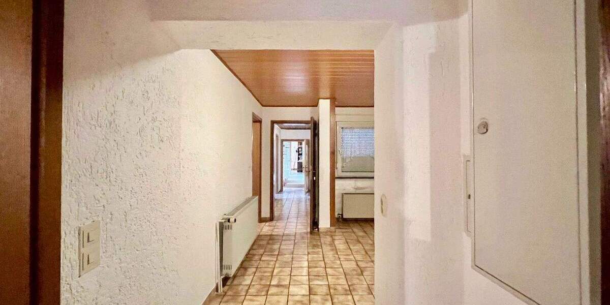 Einfamilienhaus Florstadt/Leidhecken Leidhecken - 5 Zimmer, 225 m&sup2;, 329.000&euro; | Angebot:25706159