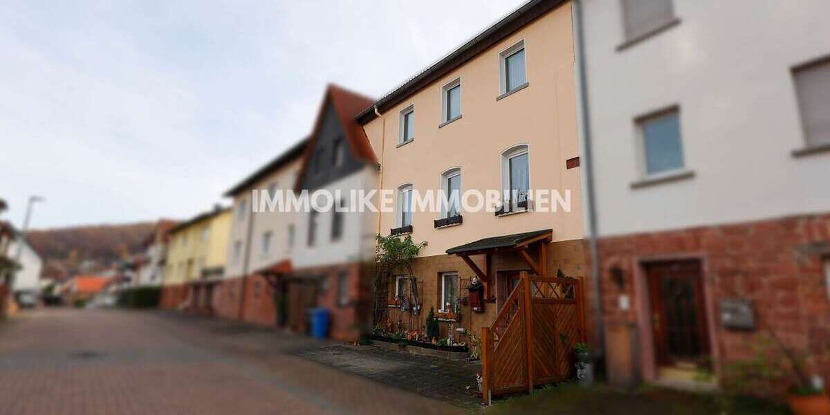 Einfamilienhaus Gelnhausen-Höchst Höchst - 4 Zimmer, 115 m&sup2;, 190.000&euro; | Angebot:23941901