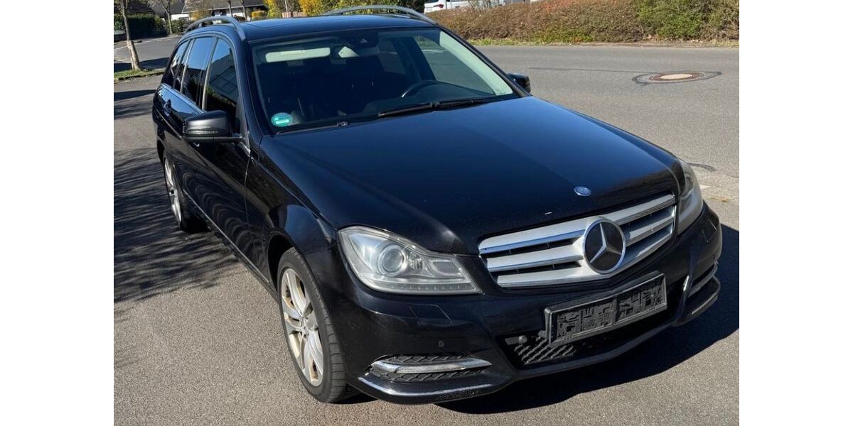 Mercedes-Benz C 350 219.056 km 8.199 &euro; Rödermark 63322