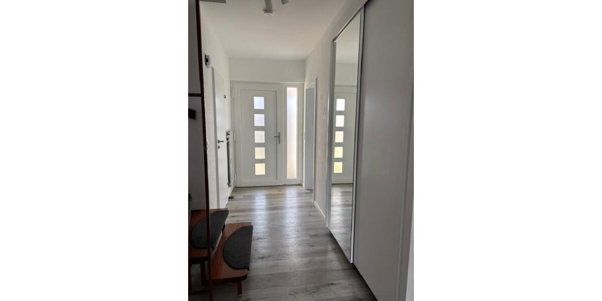 Reihenhaus Frankfurt am Main Bonames - 4.5 Zimmer, 138 m&sup2;, 2.000&euro; | Angebot:25429521