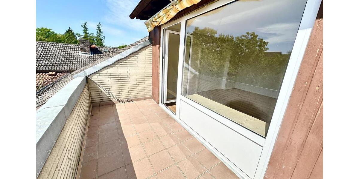 Etagenwohnung Hanau Kesselstadt - 3.5 Zimmer, 101 m&sup2;, 1.200&euro; | Angebot:26042754