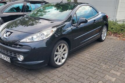 Peugeot 207 120.000 km 4.300 &euro; Sailauf 63877