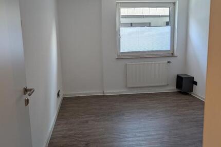 Gewerbeobjekt Bad Vilbel - 400&euro; | Angebot:25987423