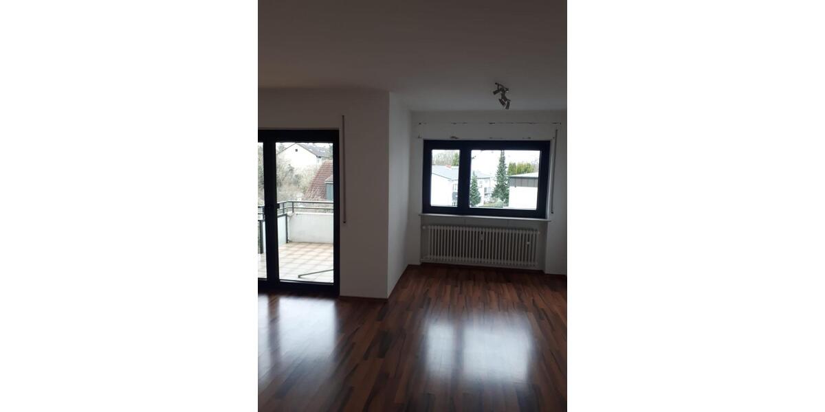 Etagenwohnung Hanau - 3 Zimmer, 82 m&sup2;, 279.000&euro; | Angebot:26644398