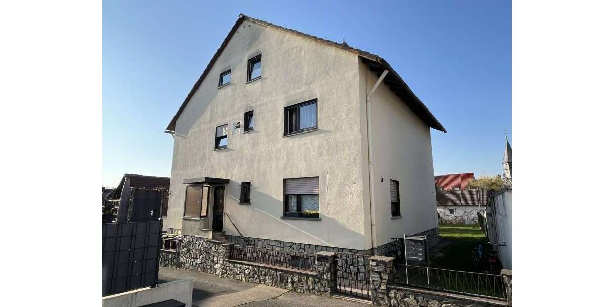 Einfamilienhaus Bad Vilbel - 8 Zimmer, 240 m&sup2;, 775.000&euro; | Angebot:25994590