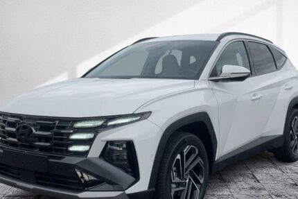 Hyundai TUCSON 9.776 km 42.490 &euro; Frankfurt 60314
