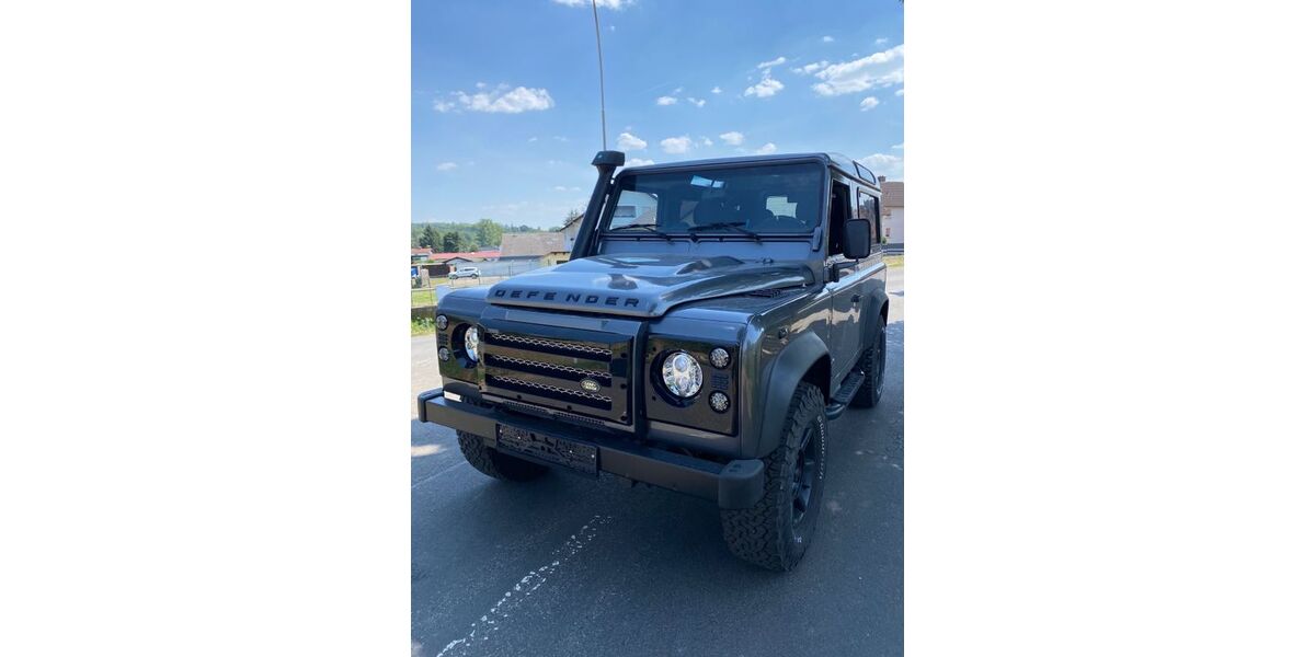 Land Rover Defender 130.300 km 38.000 &euro; Hammersbach 63546