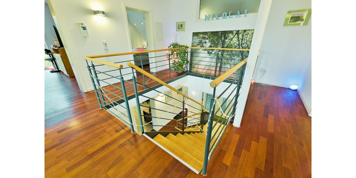 Provisionsfrei* Wunderschönes Architektenhaus mit Einliegerwohnung - Einfamilienhaus Babenhausen | Angebot:27572812