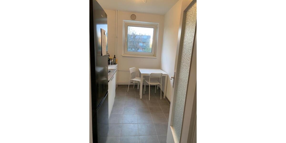 Etagenwohnung Frankfurt am Main Nord-Ost - 1 Zimmer, 20 m&sup2;, 650&euro; | Angebot:25905312