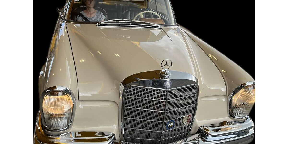 Mercedes-Benz 220 121.000 km 37.200 &euro; Groß-Umstadt 64823