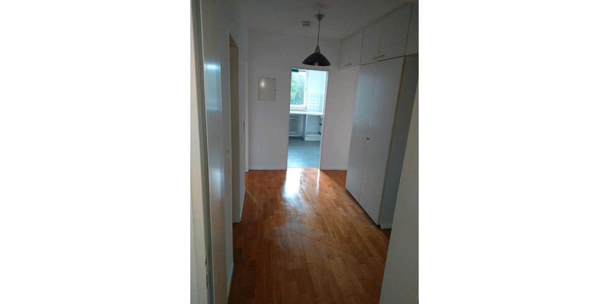 Etagenwohnung Oberursel (Taunus) - 3 Zimmer, 75 m&sup2;, 1.090&euro; | Angebot:26554705