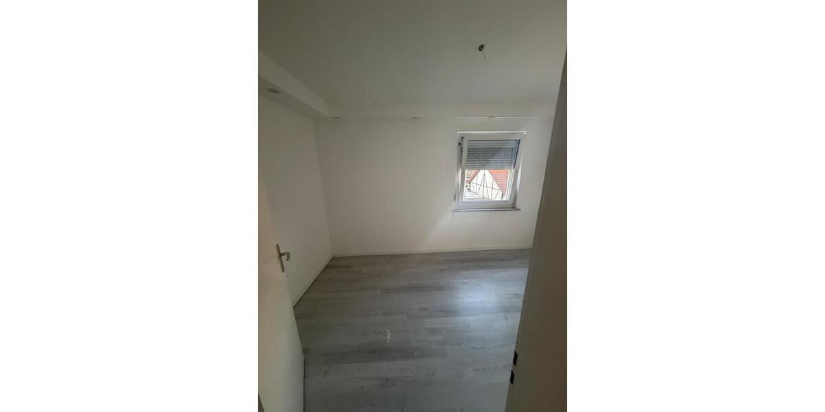 Reihenhaus Ronneburg - 4 Zimmer, 152 m&sup2;, 1.900&euro; | Angebot:25367731