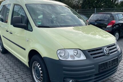 VW Caddy 142.000 km 2.999 &euro; Stockstadt a.M. 63811