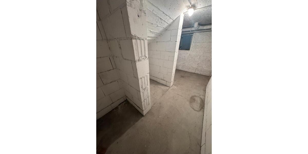 Dachgeschoßwohnung Kelsterbach - 2 Zimmer, 60 m&sup2;, 900&euro; | Angebot:26442729
