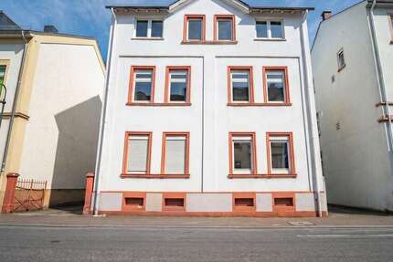 Haus Bad Homburg vor der Höhe Berliner Siedlung/Gartenfeld - 8 Zimmer, 240 m&sup2;, 1.500.000&euro; | Angebot:26824517