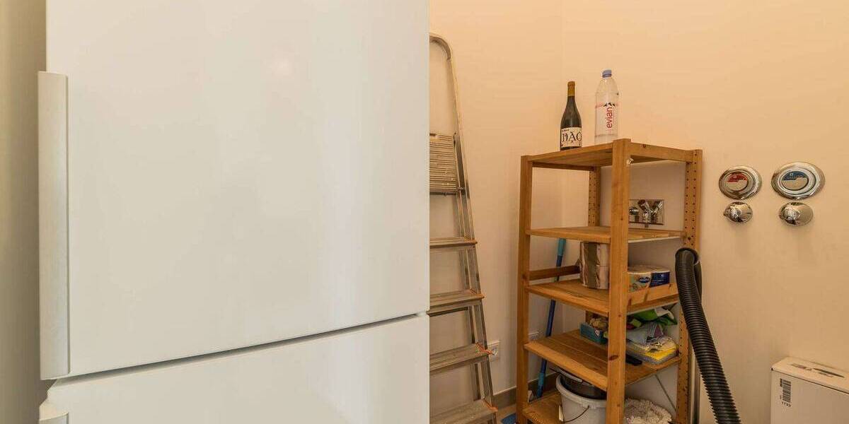 Etagenwohnung Frankfurt am Main Bahnhofsviertel - 2 Zimmer, 65 m&sup2;, 2.290&euro; | Angebot:26064210