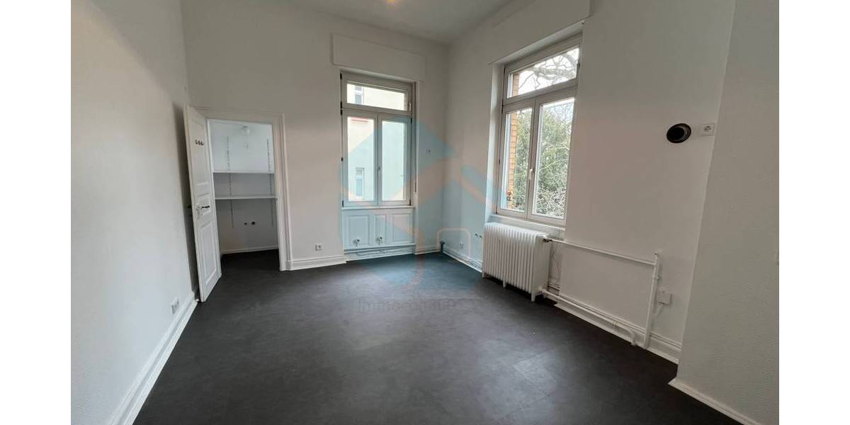 Etagenwohnung Friedberg (Hessen) Friedberg - 5 Zimmer, 170 m&sup2;, 1.250&euro; | Angebot:25734430