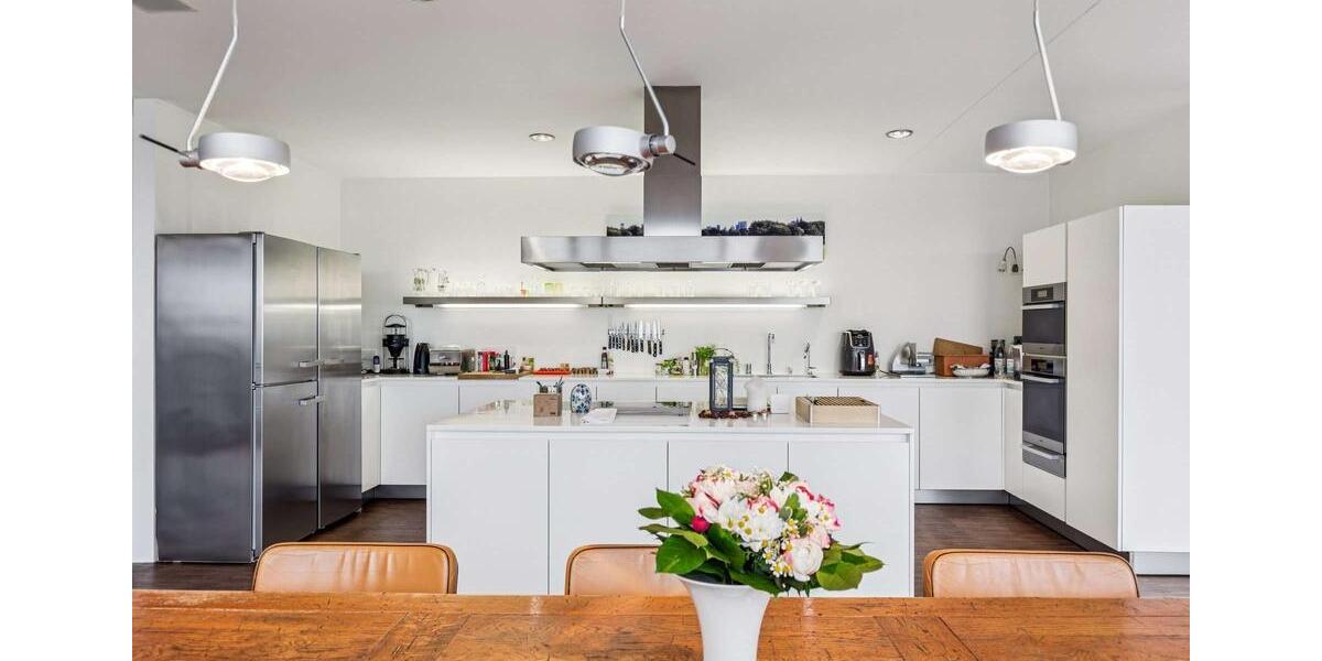 Einfamilienhaus Bad Nauheim - 5 Zimmer, 328 m&sup2;, 3.800&euro; | Angebot:23244973