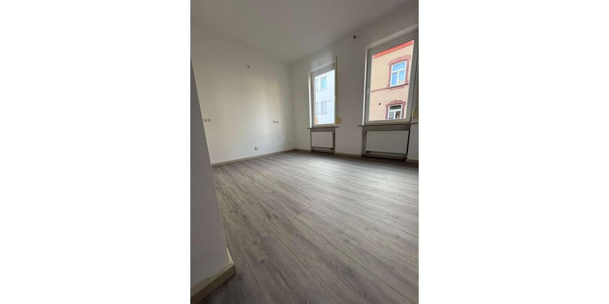 Etagenwohnung Offenbach am Main Bürgel - 4 Zimmer, 100 m&sup2;, 1.200&euro; | Angebot:24980378